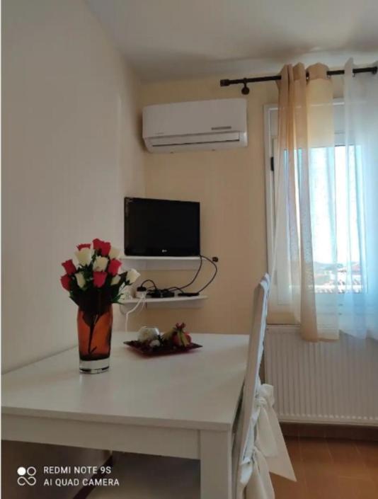 Bozikis House! A Cosy In The Centre Apartment Skiathos-Stadt